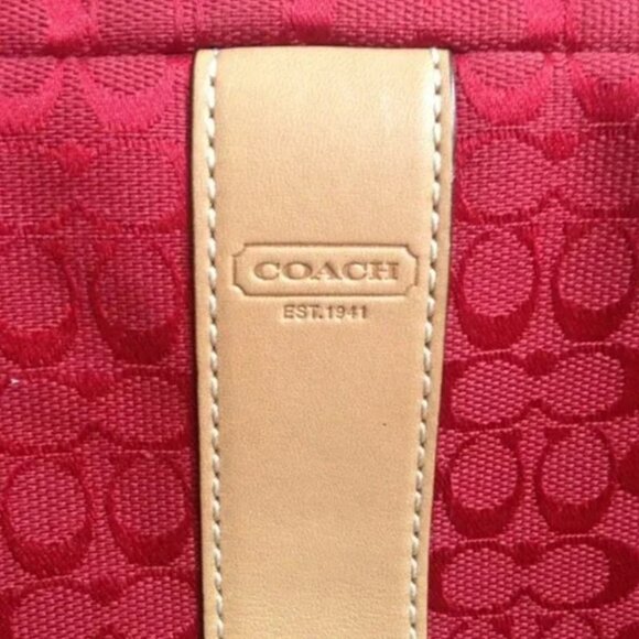 Coach Voyager Signature Red Laptop Sleeve - Picture 5 of 11